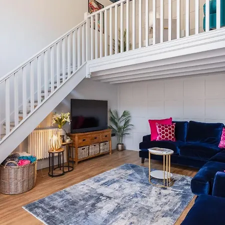 بيت للعطل Dovecote House - Luxury Town House - Dog Friendly يورك