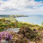 Feriehus Dovecote House - Luxury Town House - Dog Friendly *