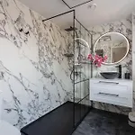 Dovecote House - Luxury Town House - Dog Friendly York