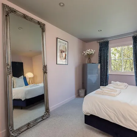 펜션 Dovecote House - Luxury Town House - Dog Friendly *